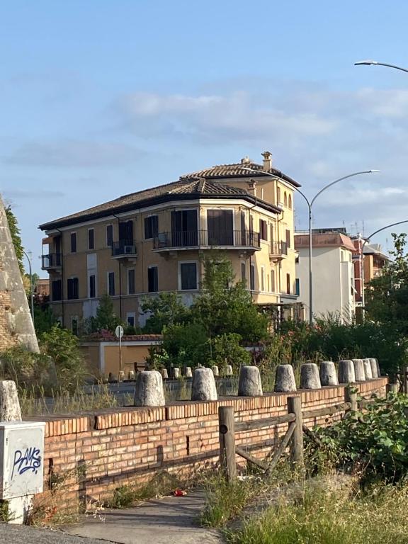 Under Trastevere stars 2 - 2
