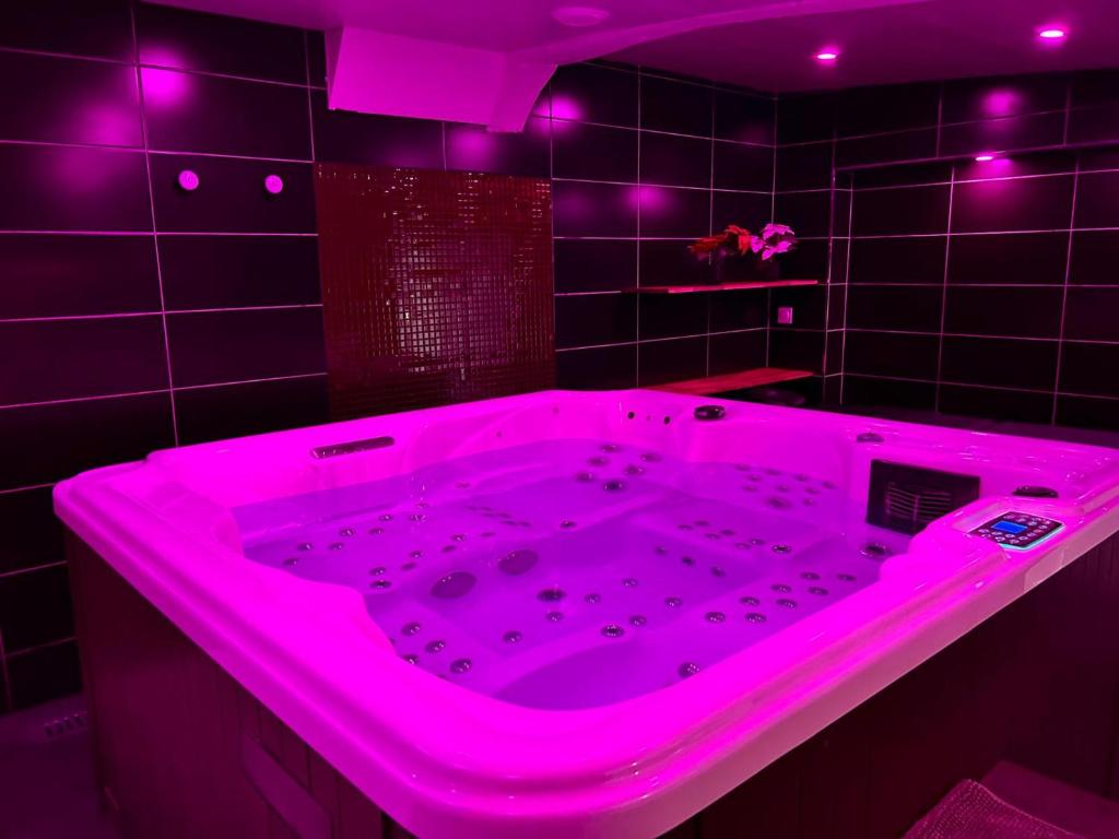 Jacuzzi et confort - 002 - 2
