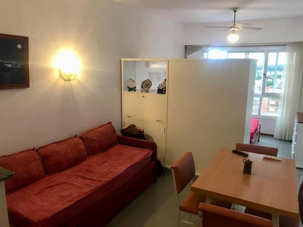 Monoambiente en Miramar - 1