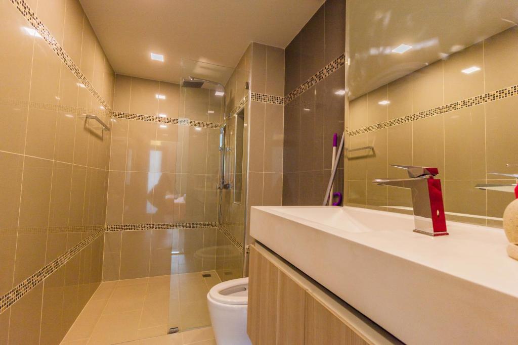 Laguna Beach Resort 1 by Pattaya Sunny Rentals photo