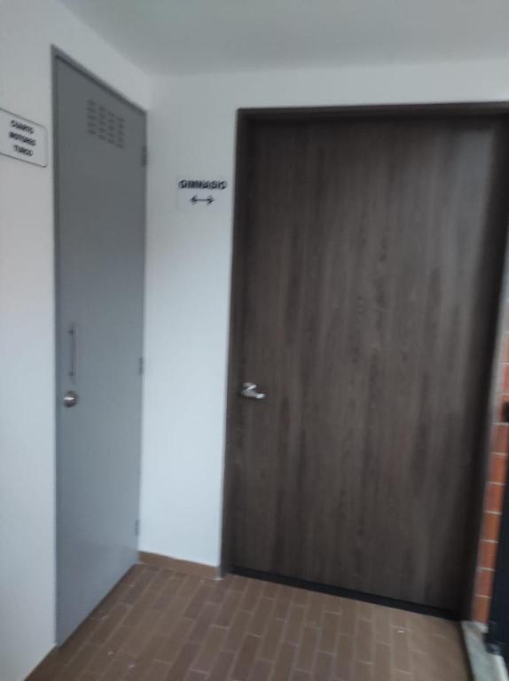 Tranquilo, cómodo, seguro, apartamento en Sabaneta - 2