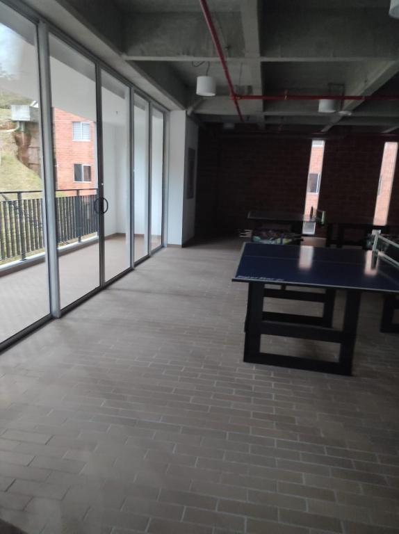 Tranquilo, cómodo, seguro, apartamento en Sabaneta - 4
