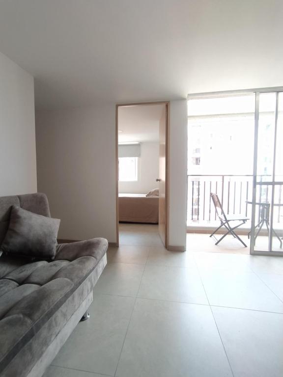 Tranquilo, cómodo, seguro, apartamento en Sabaneta - 1