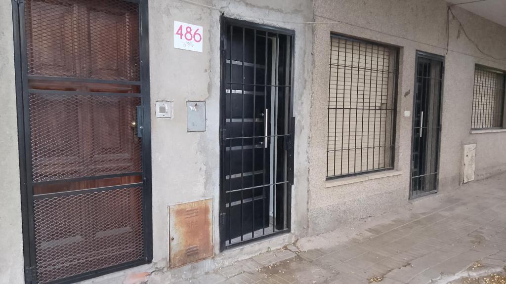 Jujuy 486 - 5