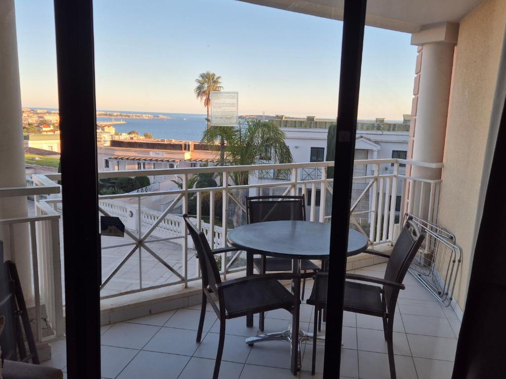 Cannes Francia - Vue mer - Piscine - Clim - Parking - 2
