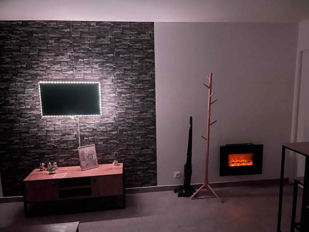 Studio with garden terrace and free parking - 2