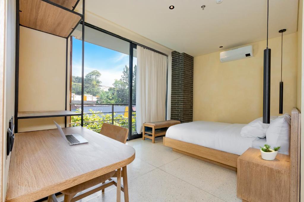 Iconik Hotel - 2