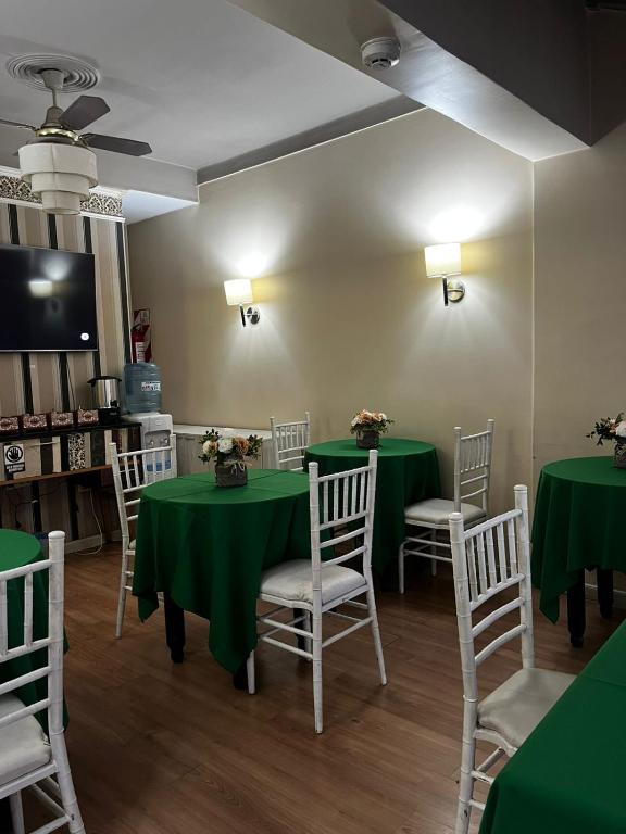 Hotel Nuevo Suizo - 2