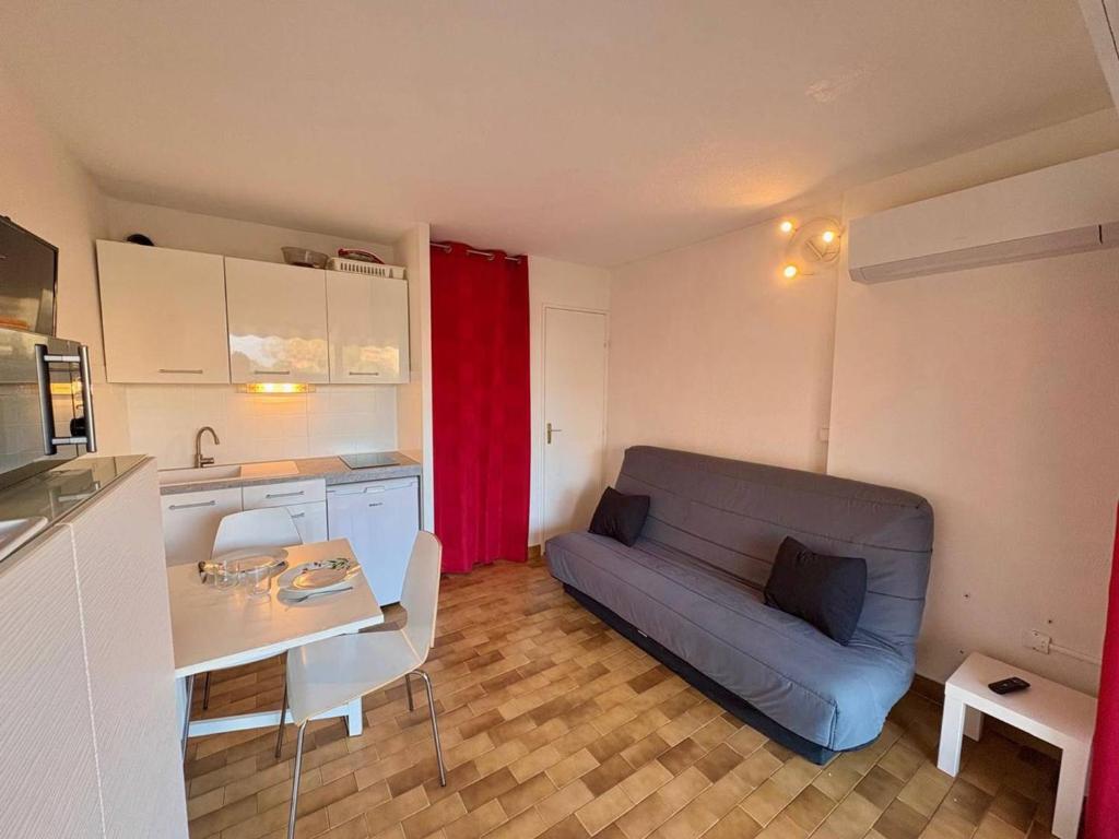 Studio avec terrasse et accès plage - FR-1-816-36 - 3