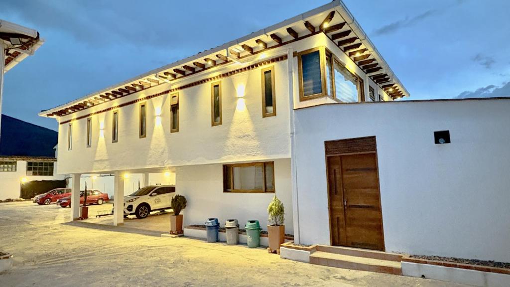 APTO LEGACY By Hotel Boutique & Spa - VDL Colonial - 1