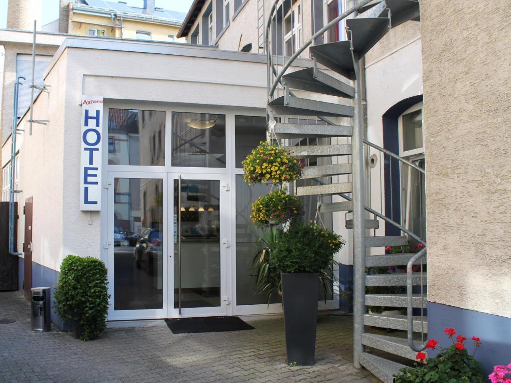 Aariana Hotel — Hotel in Frankfurt am Main