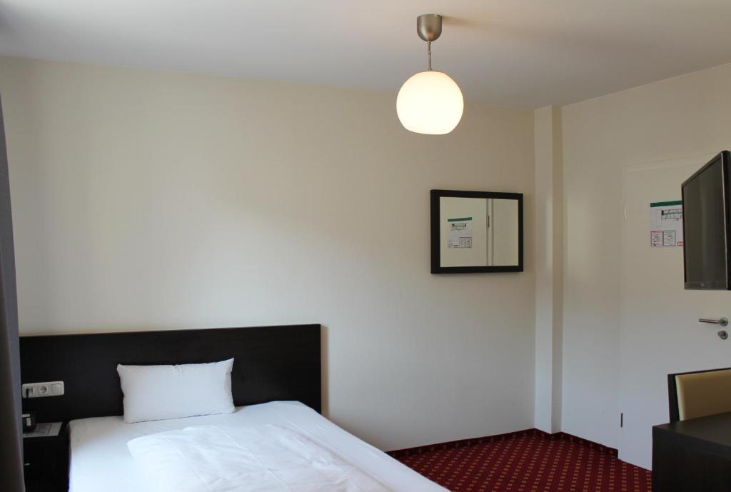 Aariana Hotel photo