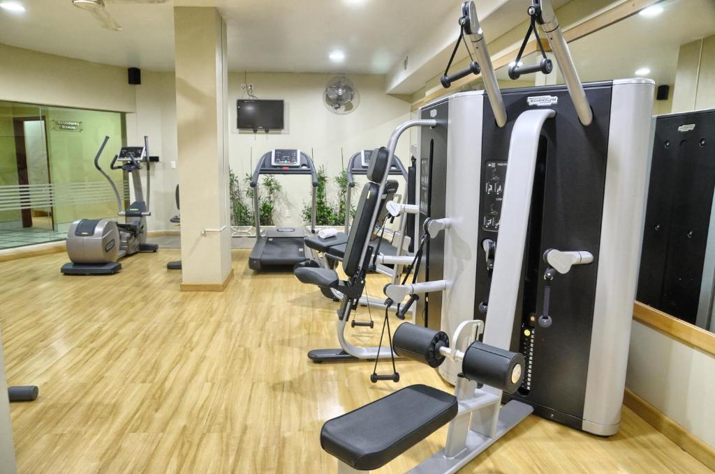 Suites Camino Real photo