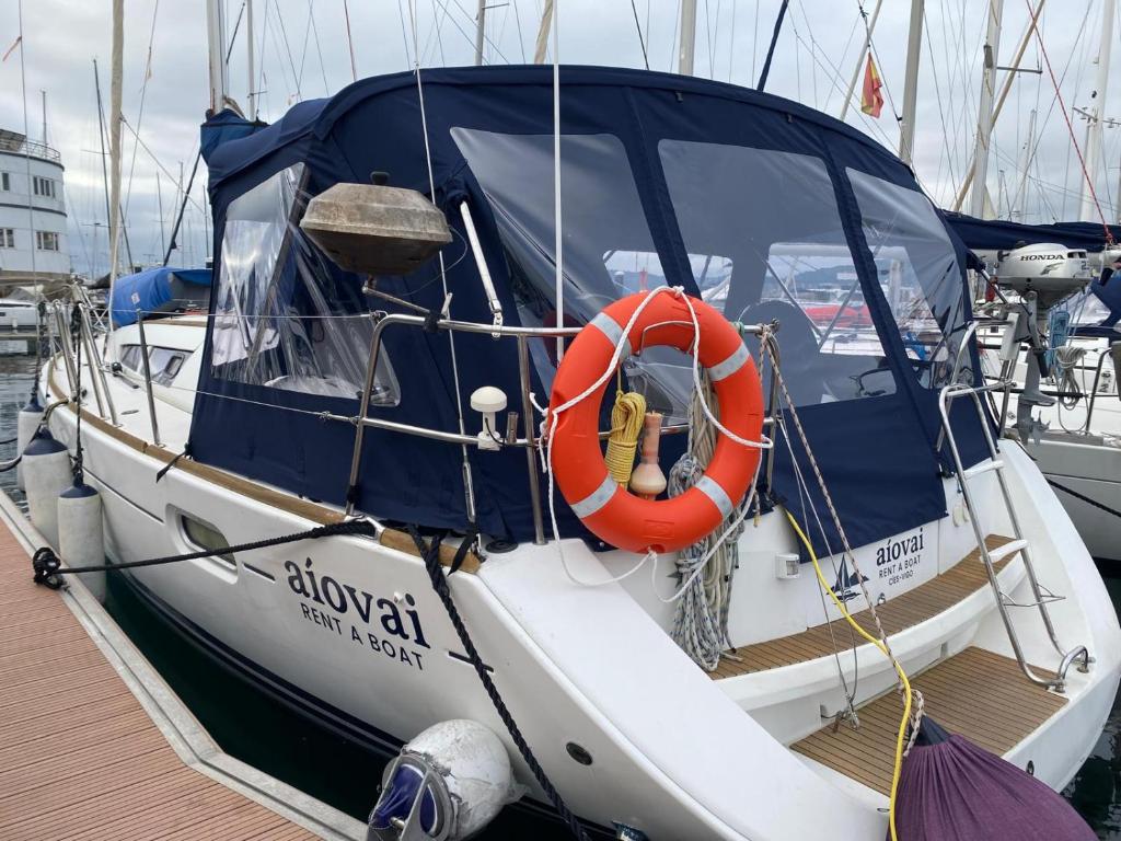 Sailboat Barco Velero Vigo - 3