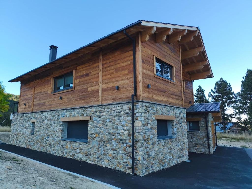 Chalet Prestige - Ski au pieds - Les Angles - 2