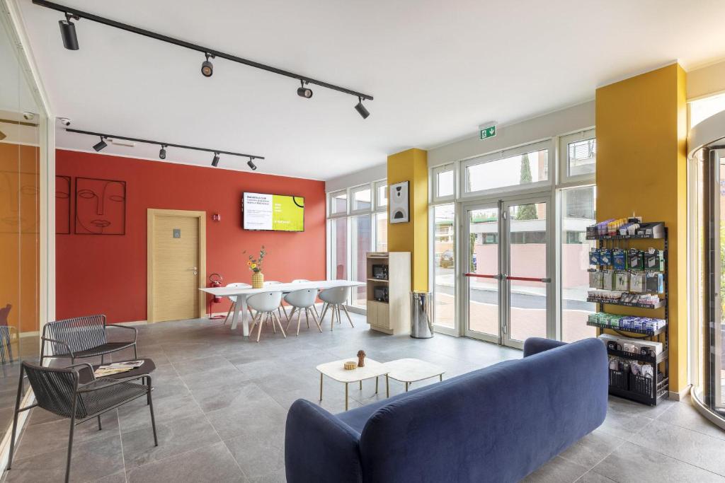 B&B 호텔 로마 퓨미치노