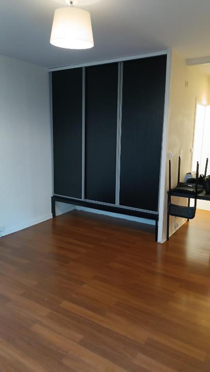 Superbe studio Lyon 3 avec chambre et balcon - 3