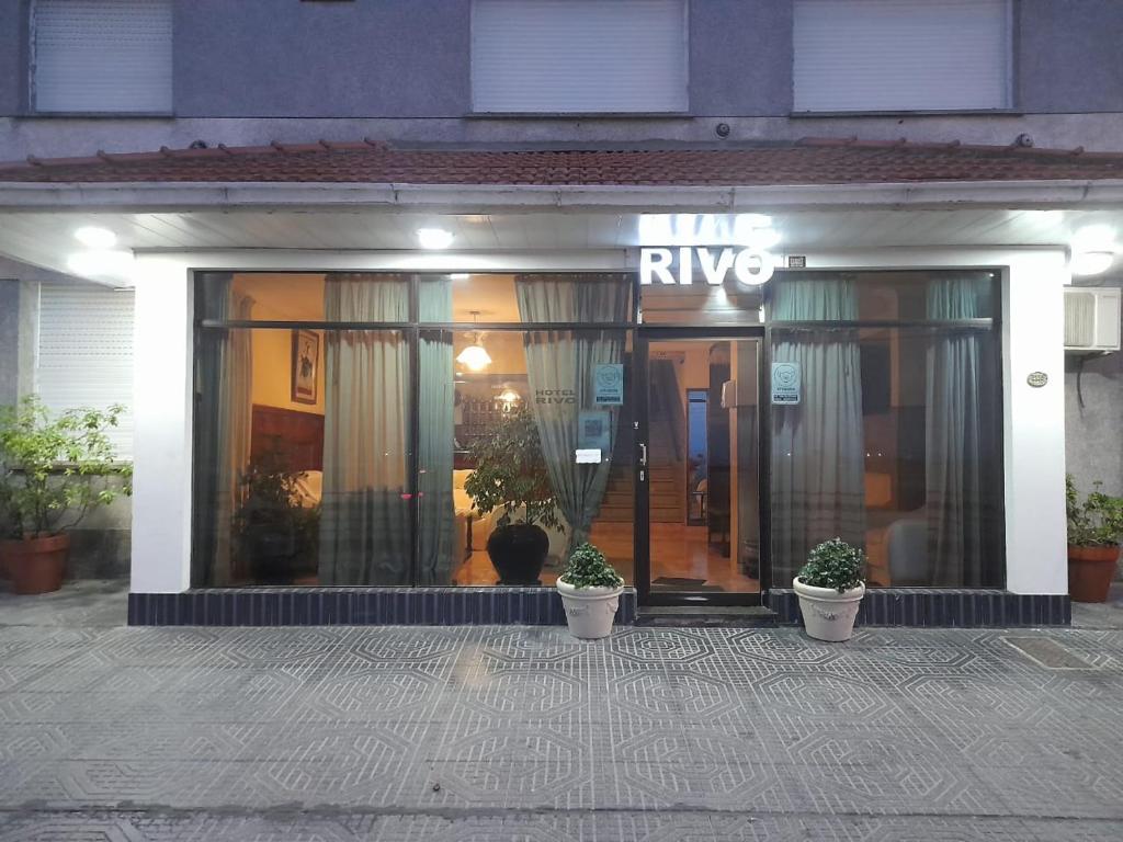 Hotel Rivo - 1