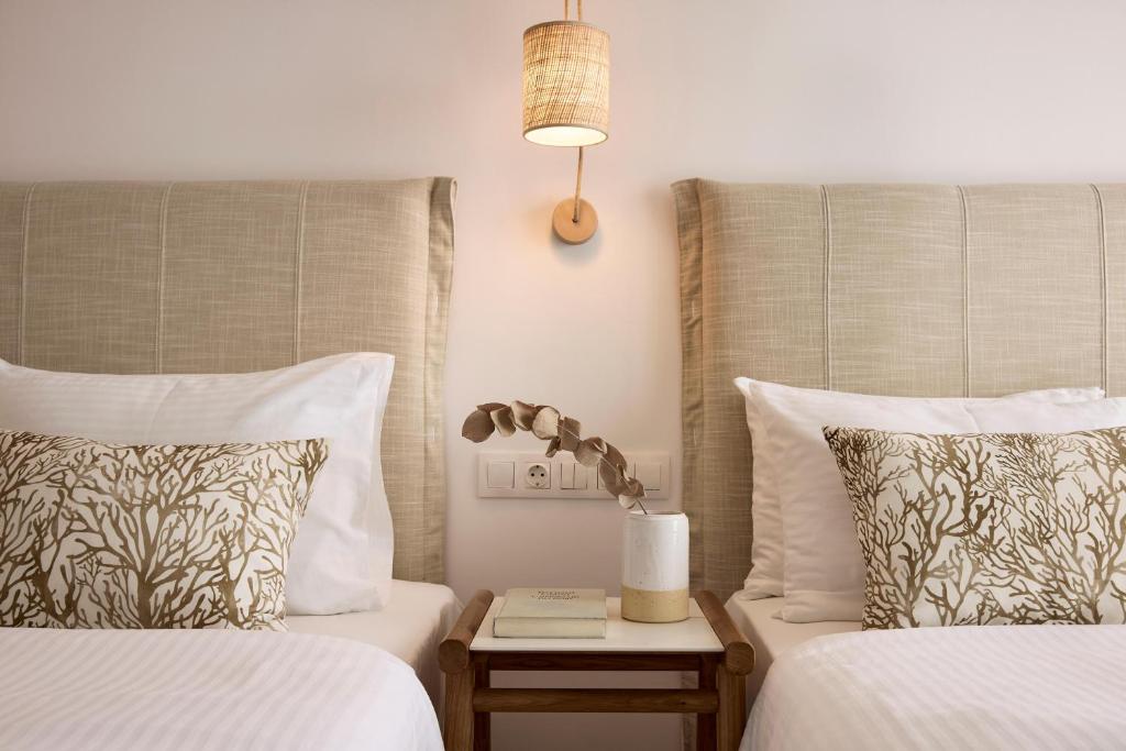 Glavas Inn Hotel — Hotel rooms in Gerakini, Central Macedonia