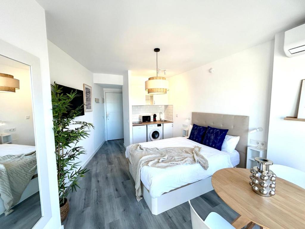 Beachside studio by 10Tosea - 5