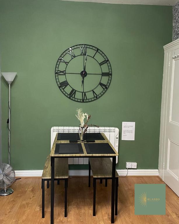 Orlando Llandudno Apartment photo 6