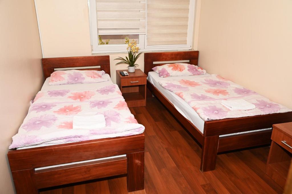 Hostel Prag Hill - 3