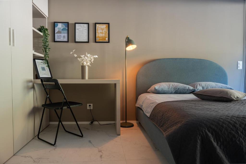 Locarno Center - Free Parking, Netflix and WiFi - 4
