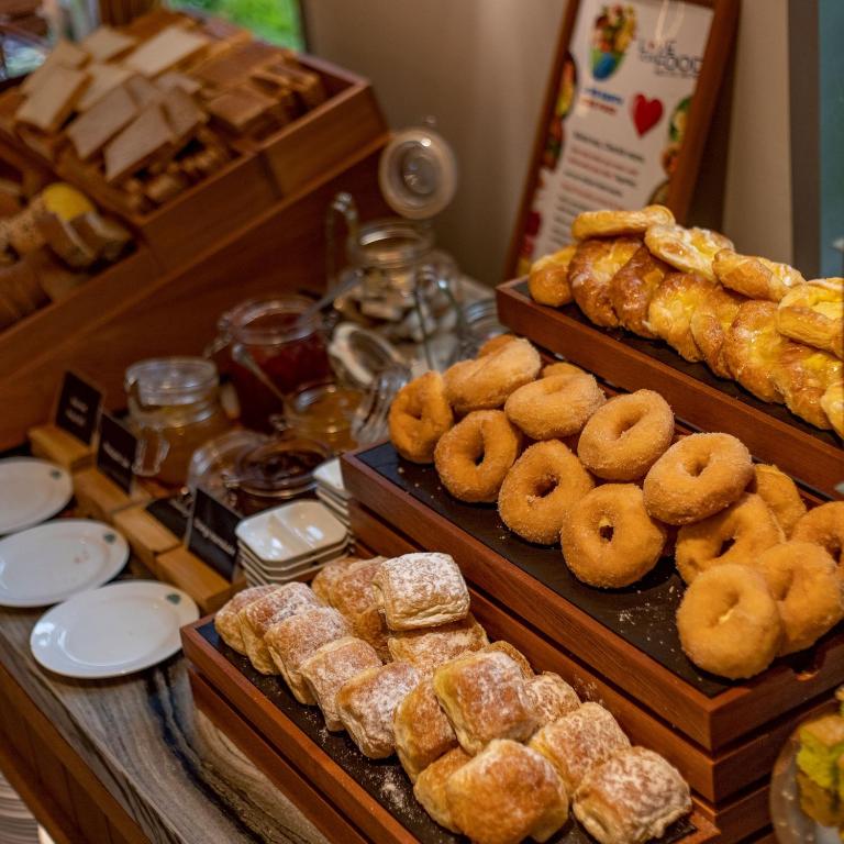 อาหารและเครื่องดื่ม