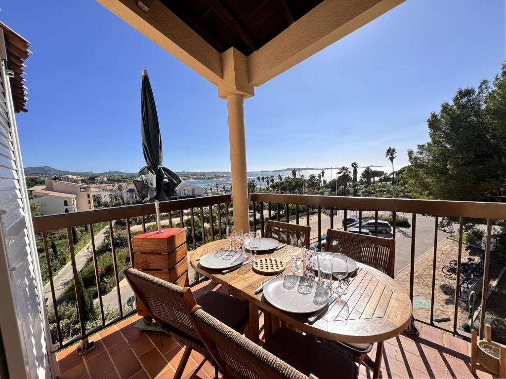 Appartement refait à neuf avec climatisation - Six-Fours-les-Plages - FR-1-845-9 - 1