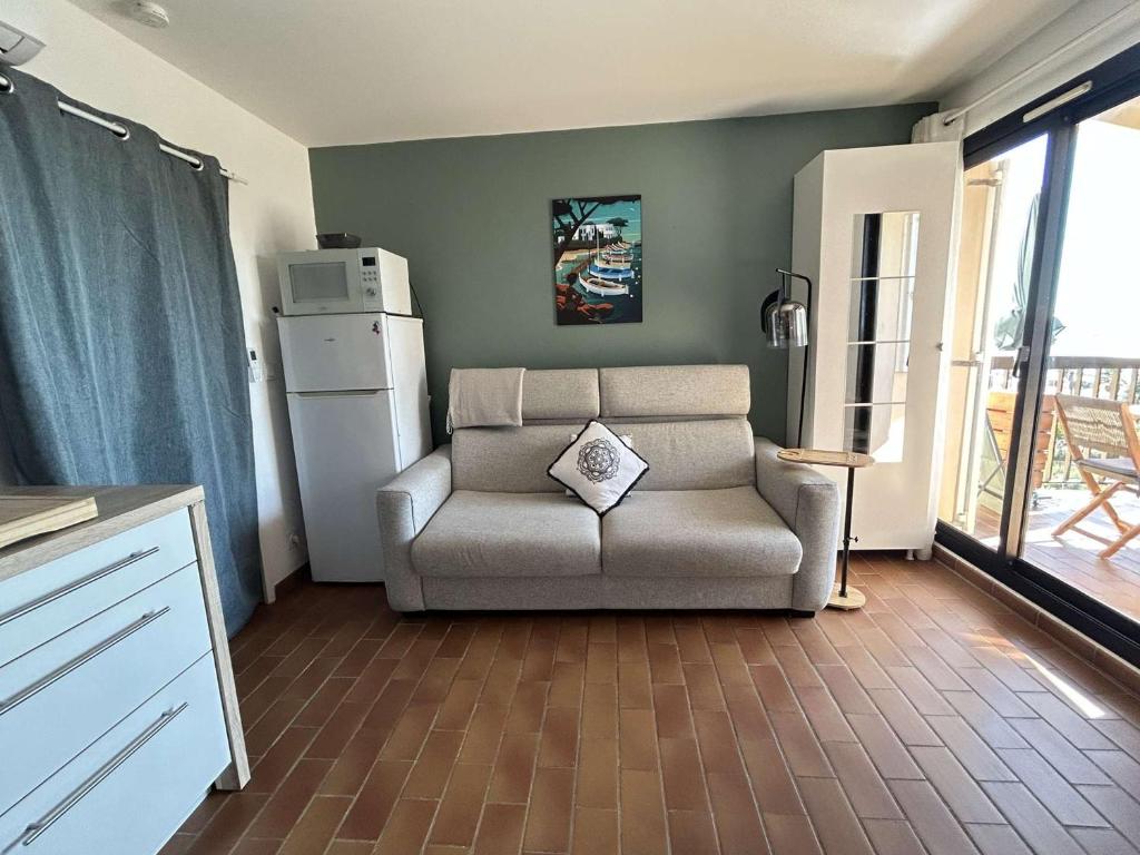 Appartement refait à neuf avec climatisation - Six-Fours-les-Plages - FR-1-845-9 - 4