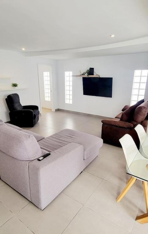 Apartamento con piscina privada - 3