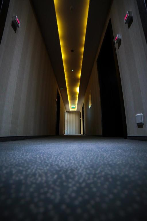 Hotel Sokolowska Airport Modlin photo