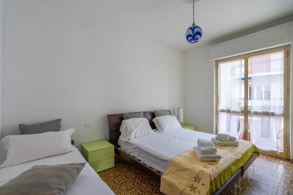 Andora,7 guests, Terrace, Walk to beach - 5