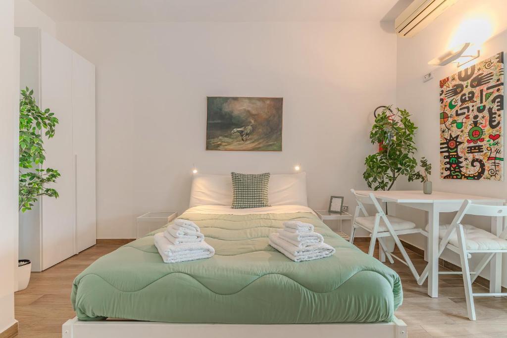Loft Corso Trieste Free parking & Kitchen - 3