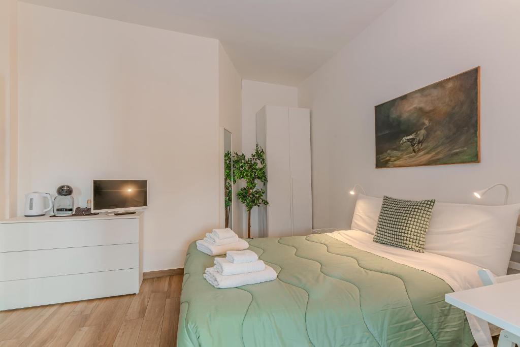 Loft Corso Trieste Free parking & Kitchen - 5
