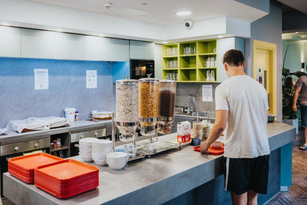 Food and beverages, Kinlay Hostel Eyre Square - Best Hostel in Ireland 2025 in Galway