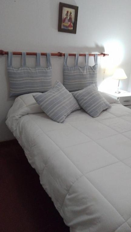 Depto céntrico 2 cuartos 5pax - 3