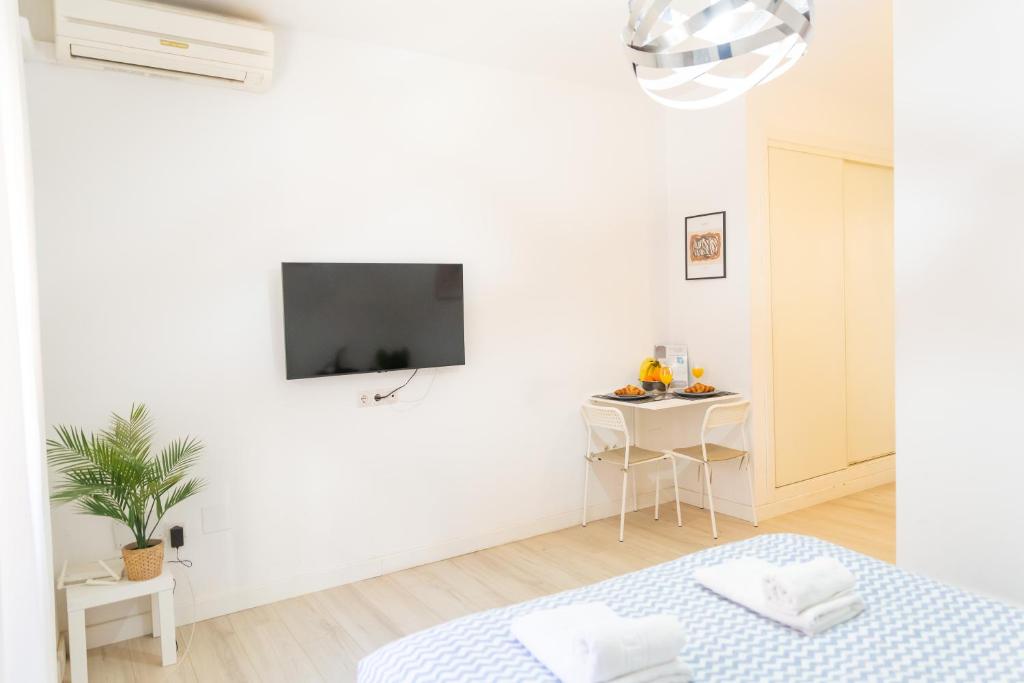 Pizarro Apartments ! - 2