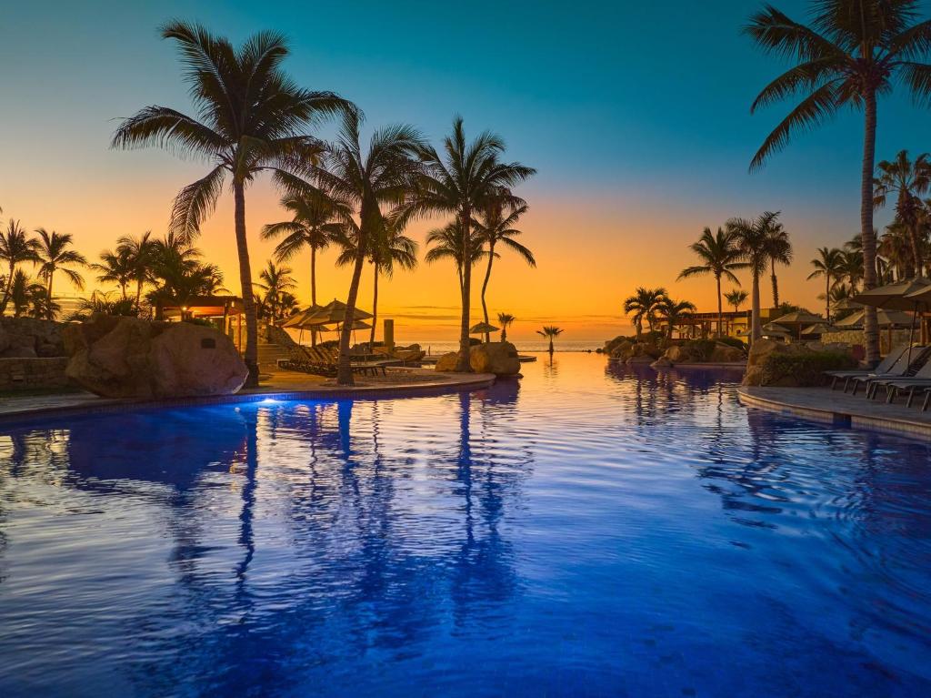 Swimming pool, Grand Fiesta Americana Los Cabos All Inclusive Golf & Spa in Cabo San Lucas