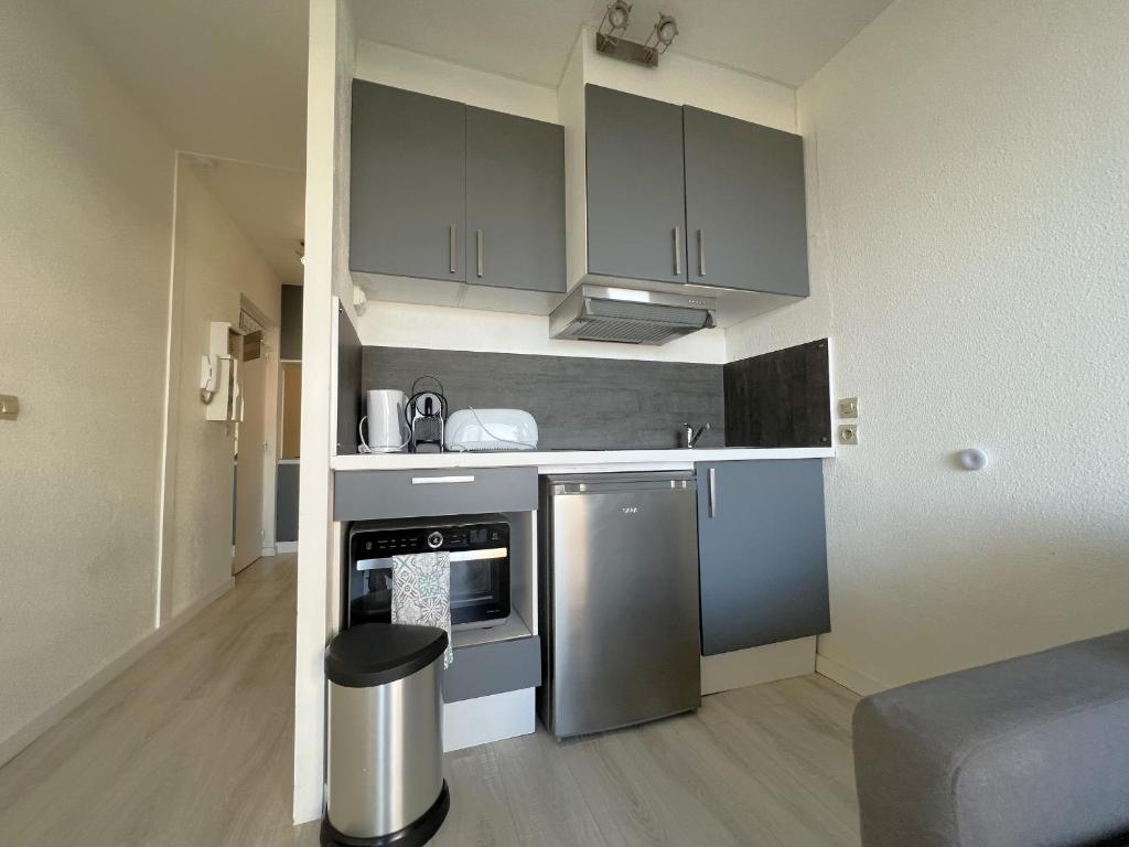 Studio en bord de mer avec accès direct à la plage et parking sécurisé - FR-1-474-288 - 4