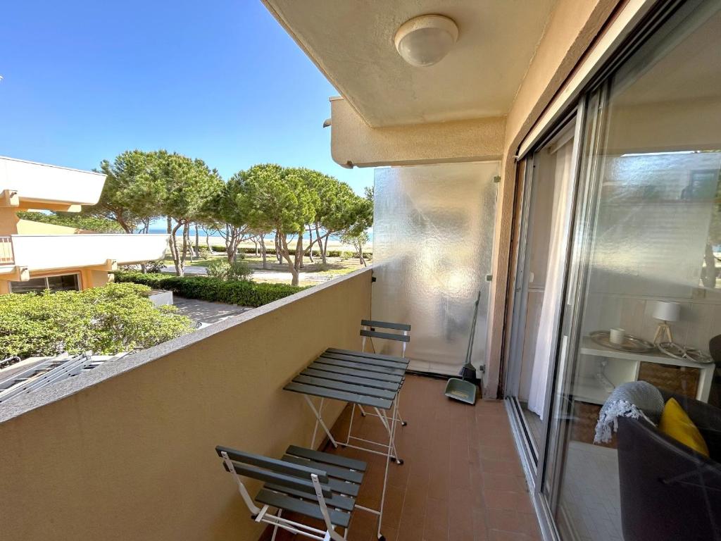Studio Front de Mer avec Balcon et Parking Privé - FR-1-837-58 - 1