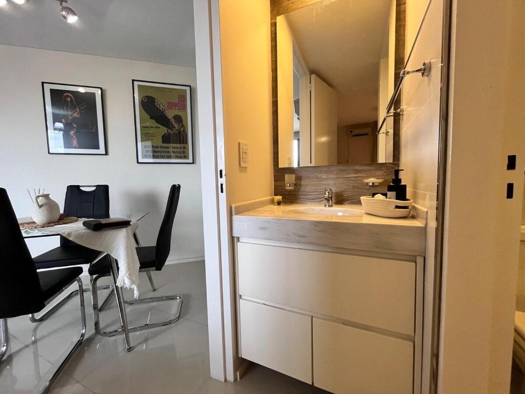 Departamento 1 dormitorio con Piscina y Gran Vista en Nueva Cordoba - 4