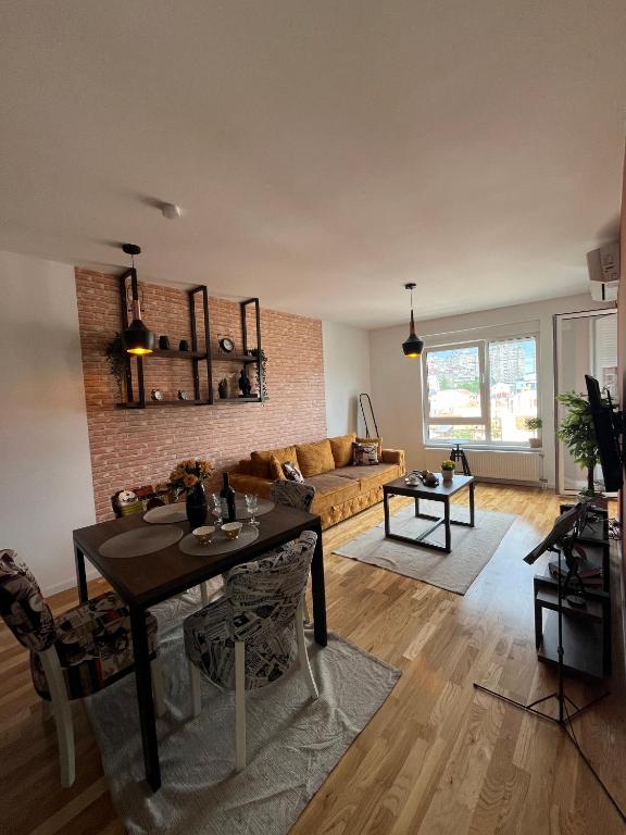 Lux apartment 8, center, free parking - 2