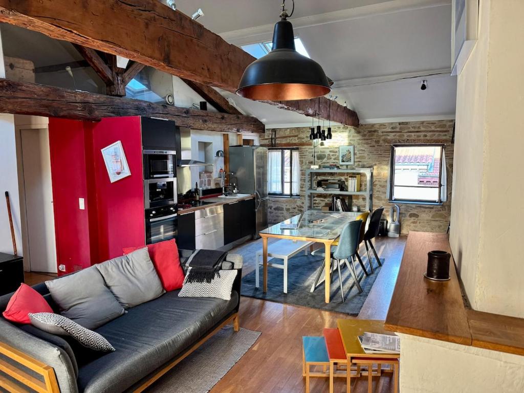 Appartement calme à Valmy, accès vieux Lyon 5mn - 2