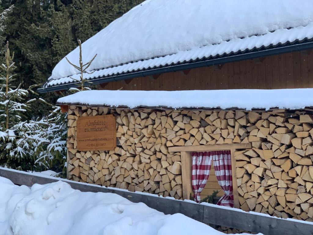 Almhütte-Flattnitz - 4