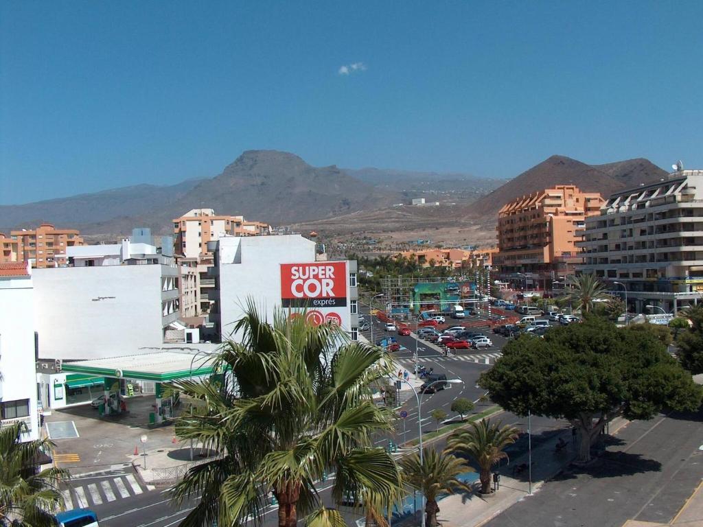 Central & Beach Los Cristianos by HelloApartments - 2