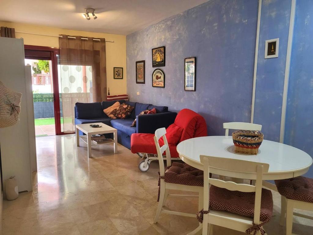 Oasis Palm Mar by HelloApartments - 5
