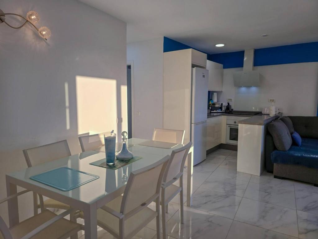 Aqua Sun Los Geranios by HelloApartments - 3