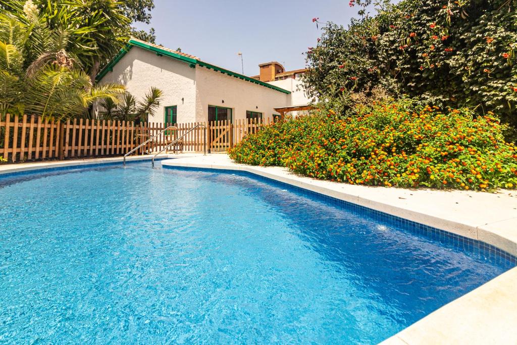 Las Palmeras Garden Suites - 2