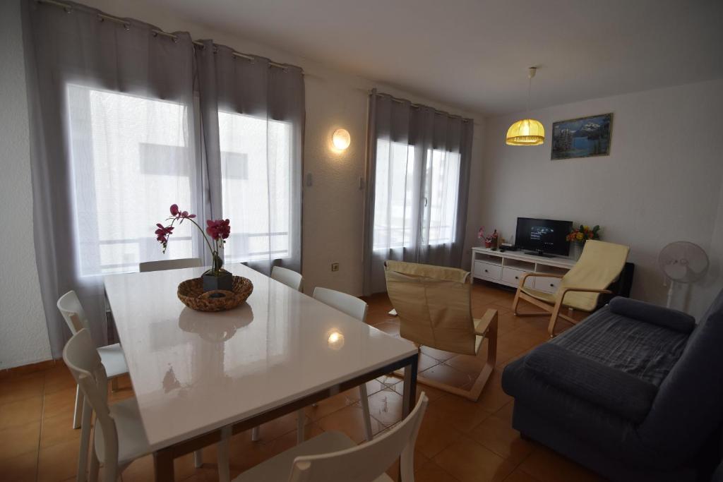 RNET - MTA Apartaments A1 - 4